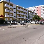 Justo\'S House